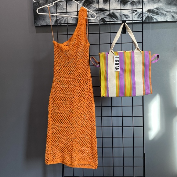 Free people cover up. - Picture 4 of 5